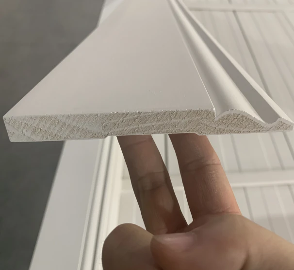 White Primed FJ Wooden Trim Mouldings Base Boards For The Floor