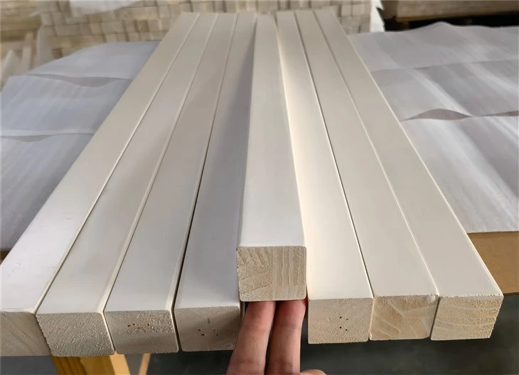 Balaústre de escada com eixo de escada com primer branco