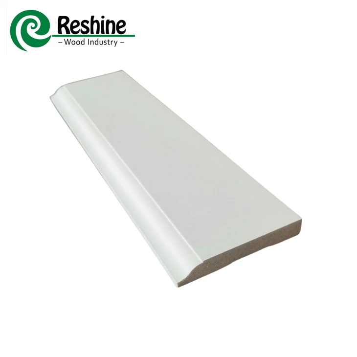 Rodapés de MDF com primer branco