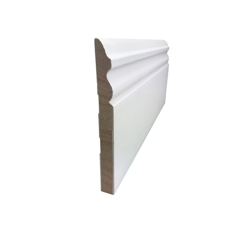 Fabricantes de molduras de madeira com primer branco